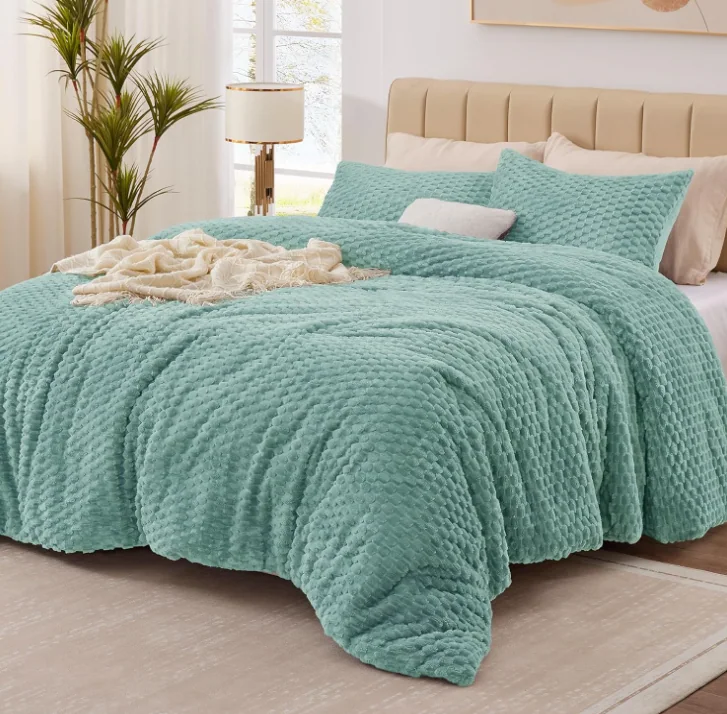 Fluffy Comforter Set - Luxury Faux Fur Brushed Plaid Pattern Bedding Comforter Sets — product image 11
