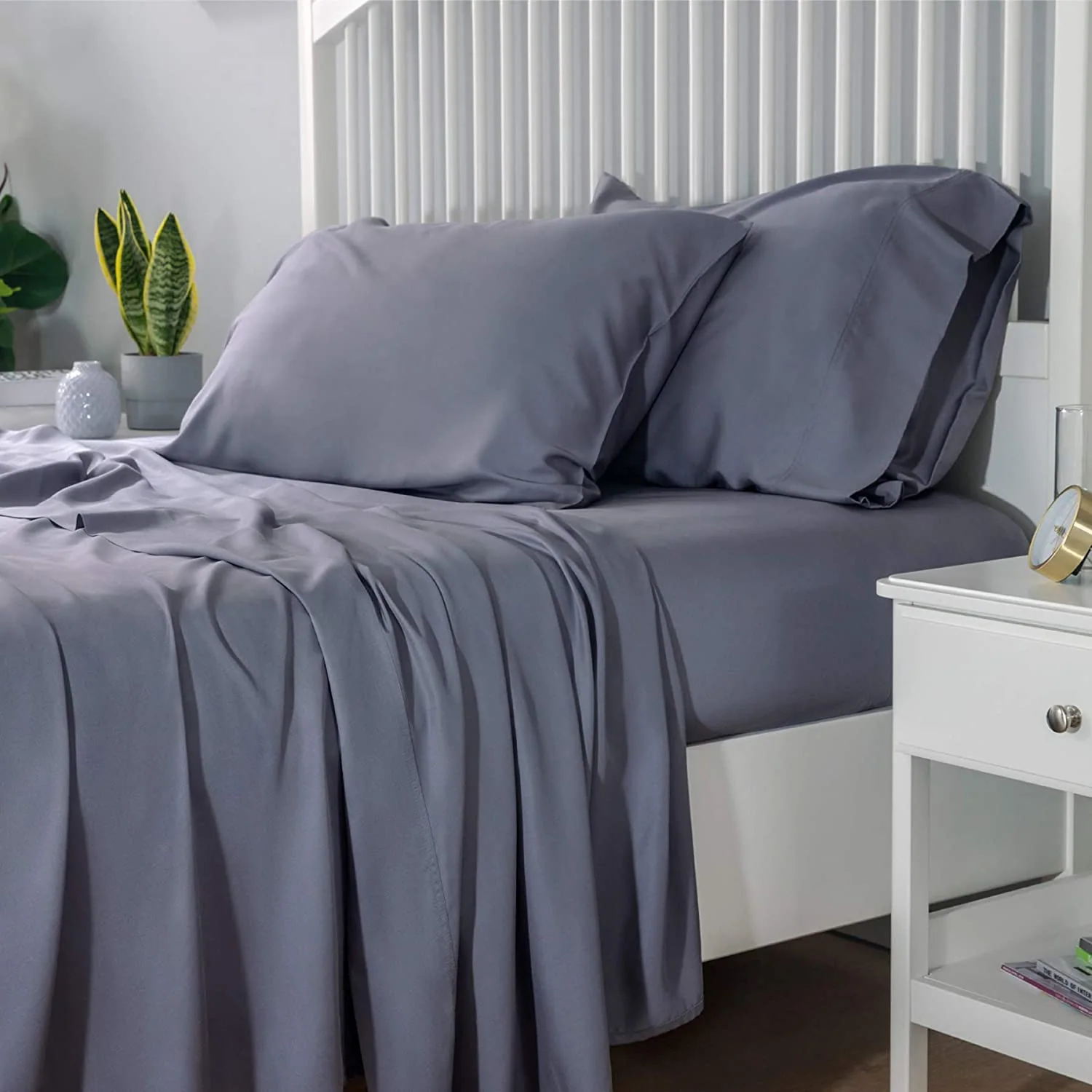 300TC 100% Natural Bamboo Bed Sheet Set — product image 1