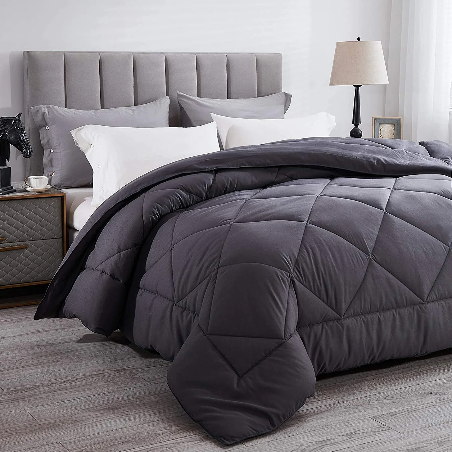 Microfiber Comforter - All-Season Queen Down Alternative Quilted Comforter — product image 2