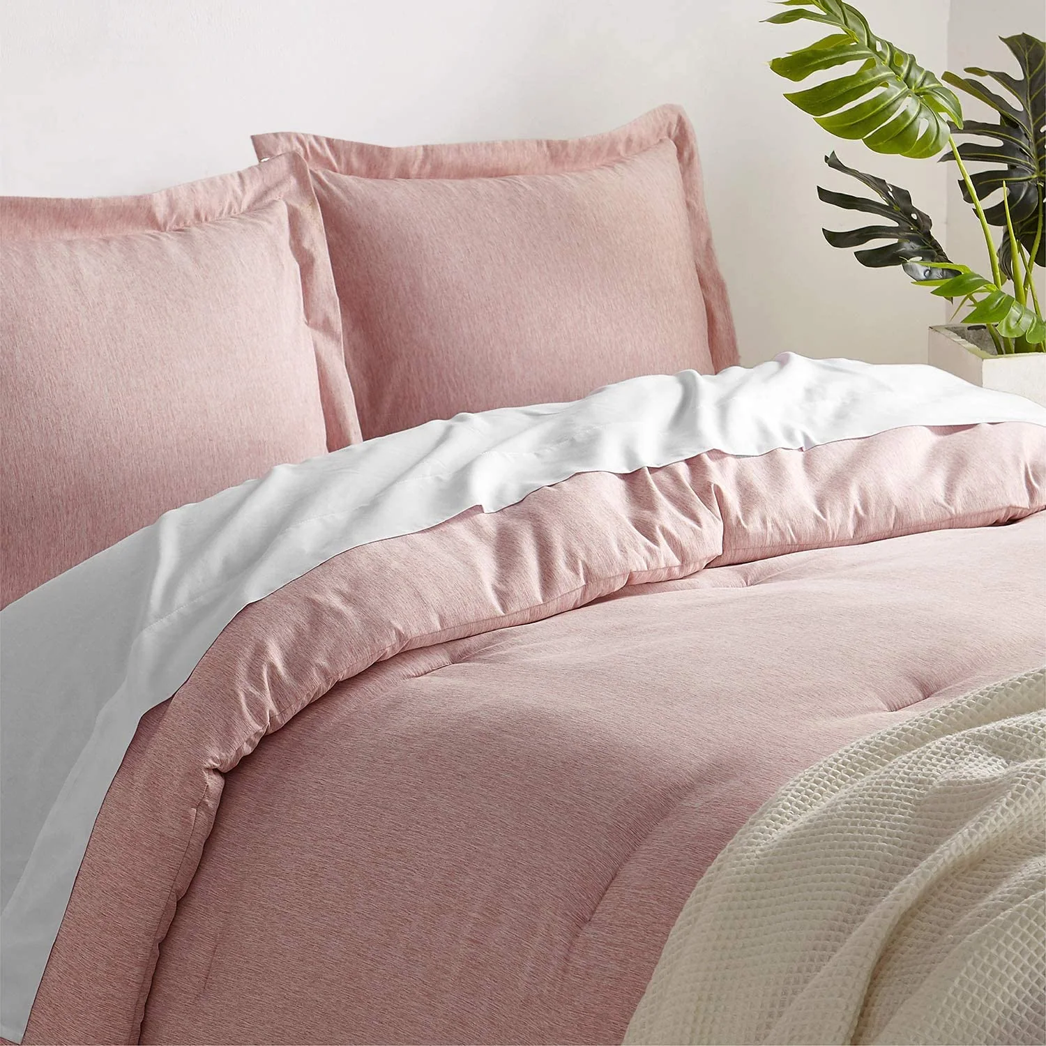 Cationic Dyeing Comforter Set -All Season Cationic Dyeing Comforter Set with 2 Pillow Shams — product image 6