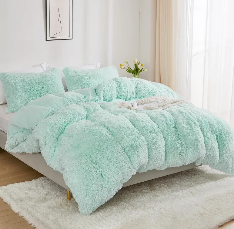Soft Faux Fur Velvet Comforter Cover Luxury Fuzzy Plush Shaggy Bedding Sets 3 Pieces — product image 4