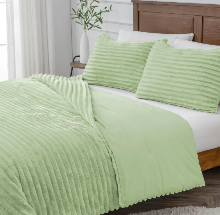Fleece Comforter Set -Super Soft & Warm Fluffy Purple Bedding Set — product image 3