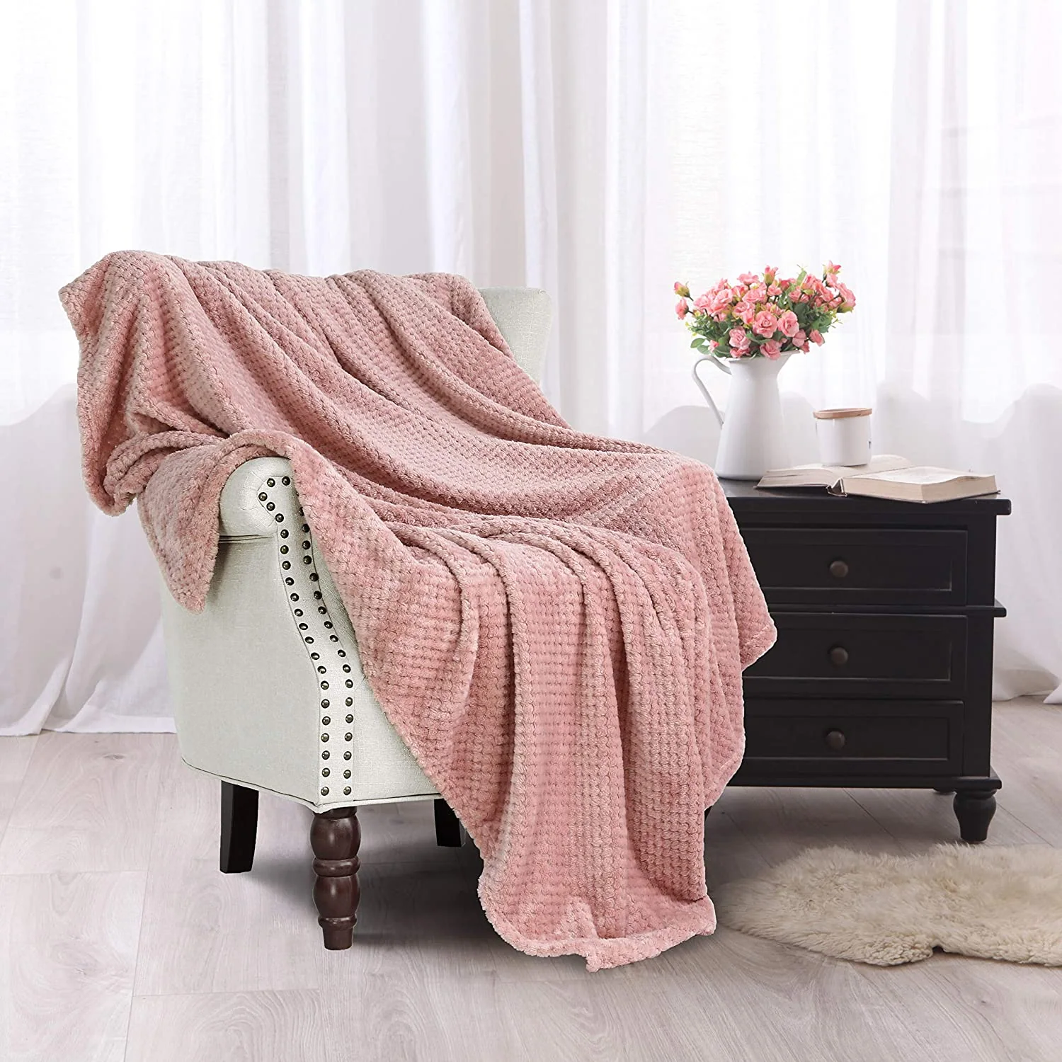 Light Weight Soft Flannel Fleece Throw Blanket — product image 3