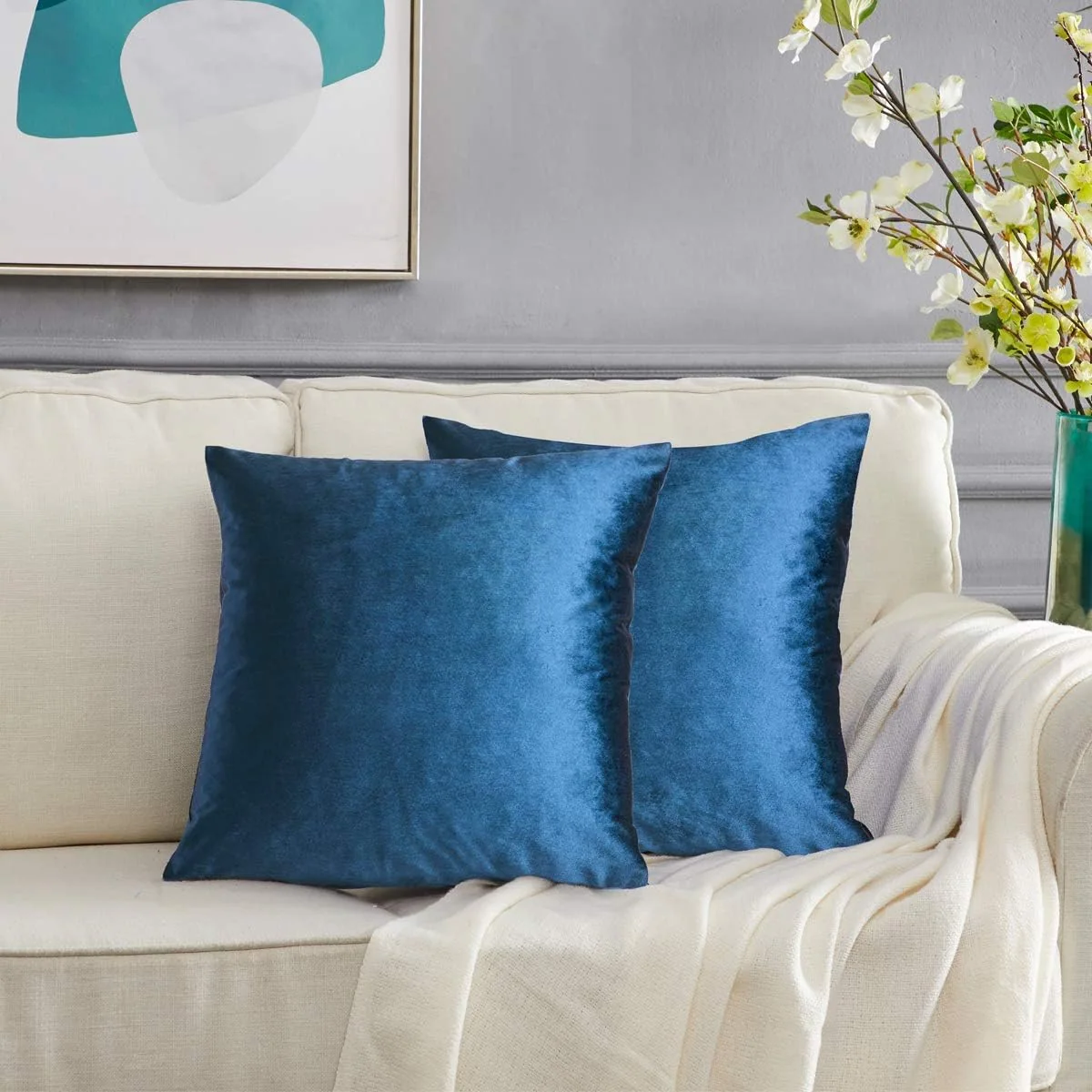 Decorative Throw Pillow With Velvet Fabric Cover — product image 8