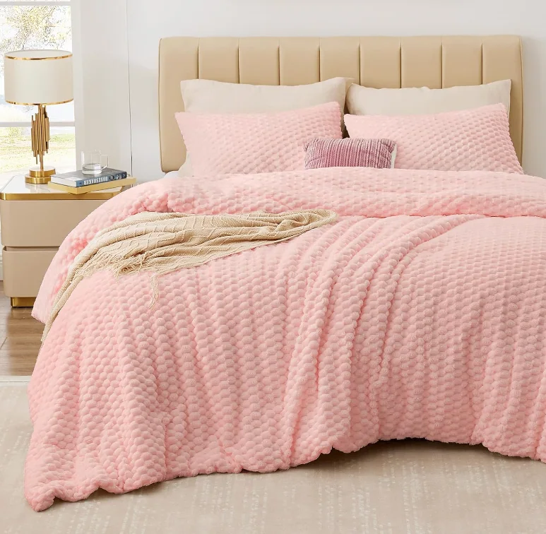 Fluffy Comforter Set - Luxury Faux Fur Brushed Plaid Pattern Bedding Comforter Sets — product image 6