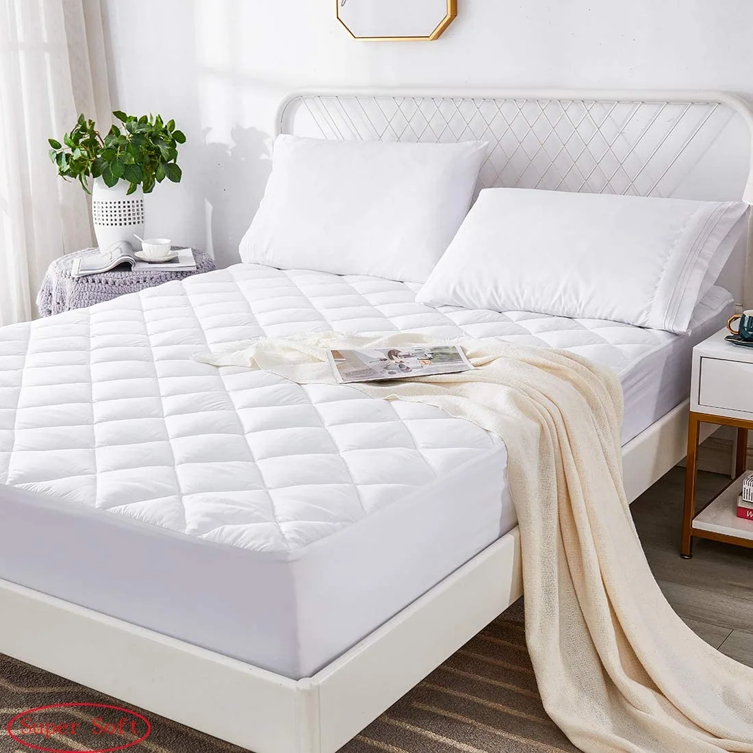 Ultra Soft Microfiber Mattress Cover Stretches up to 16 Inches Deep — product image 1